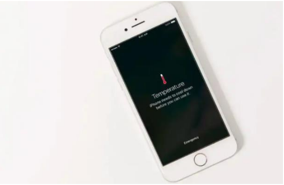 雷鸣镇苹果手机维修分享iPhone 手机发热如何快速降温 